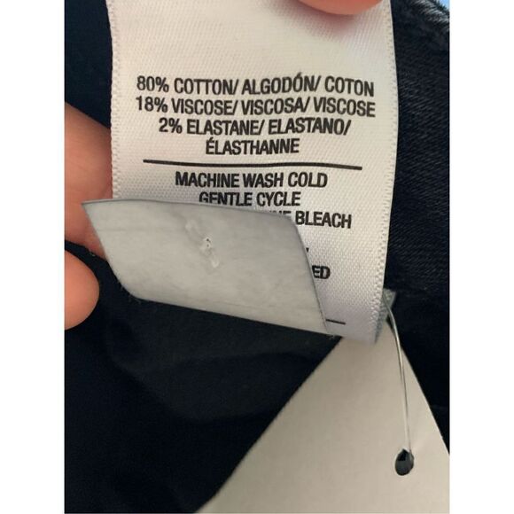 Hudson Black Heidi Rogue High-Rise Flare Nebula Jeans - Picture 12 of 16